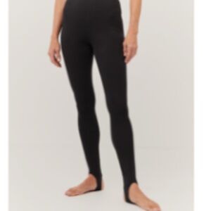 BOGO Pact Organic Stirrup Leggings